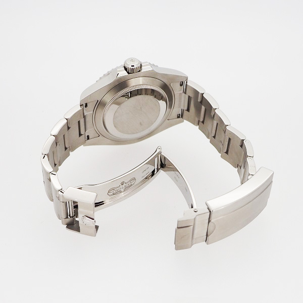 ROLEX　サブマリーナーデイト　126610LV