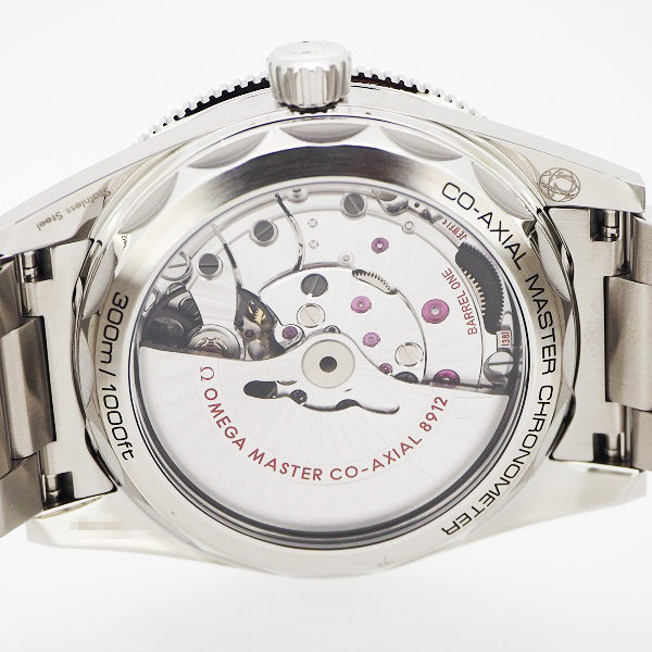 OMEGA　シーマスター300　コーアクシャルマスタークロノメーター　234.30.41.21.01.001