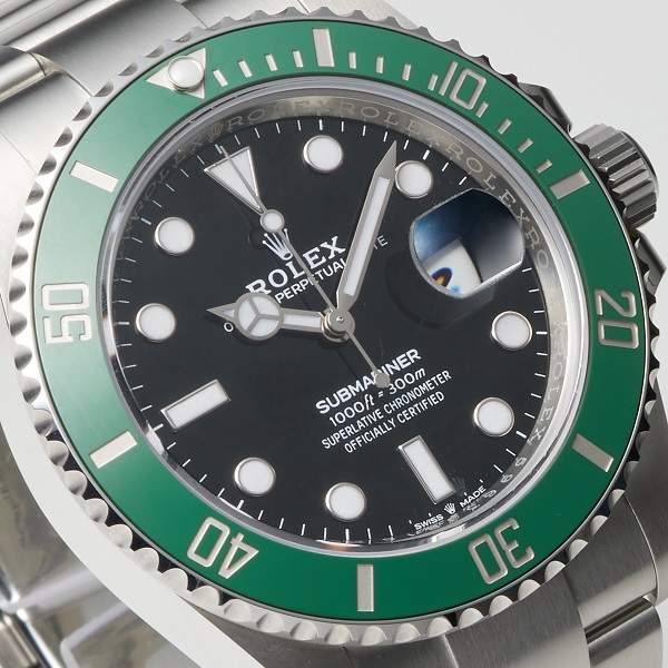 ROLEX　サブマリーナーデイト　126610LV