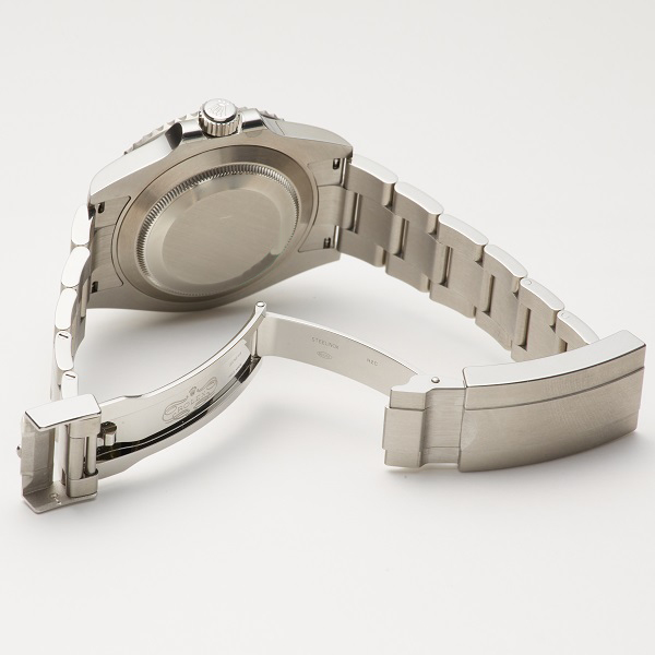 ROLEX　サブマリーナーデイト　126610LV
