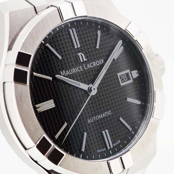 MAURICE LACROIX　アイコン　オートマティック　42㎜　AI6008-SS002-330-1