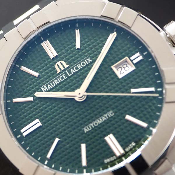 MAURICE LACROIX　アイコン　オートマティック　42㎜　AI6008-SS002-630-1
