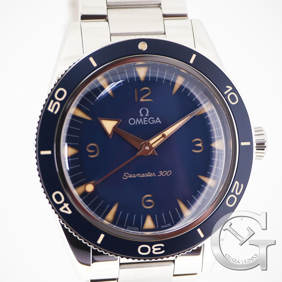 OMEGA　シーマスター300　コーアクシャルマスタークロノメーター　234.30.41.21.03.001