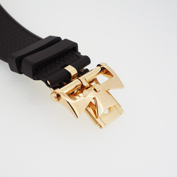 VACHERON CONSTANTIN　オーヴァーシーズ  4500V/000R-B127