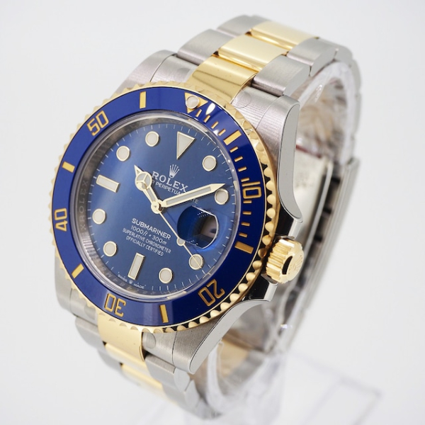 ROLEX　サブマリーナ—デイト　ref.126613LB