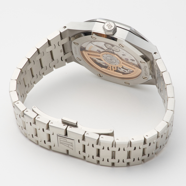 AUDEMAS PIGUET　ロイヤルオーク