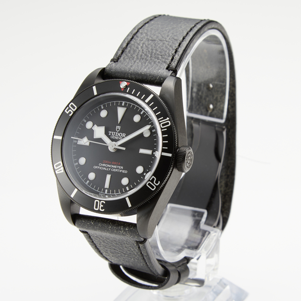 TUDOR　BLACK BAY　ダーク　79230DK