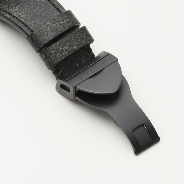 TUDOR　BLACK BAY　ダーク　79230DK
