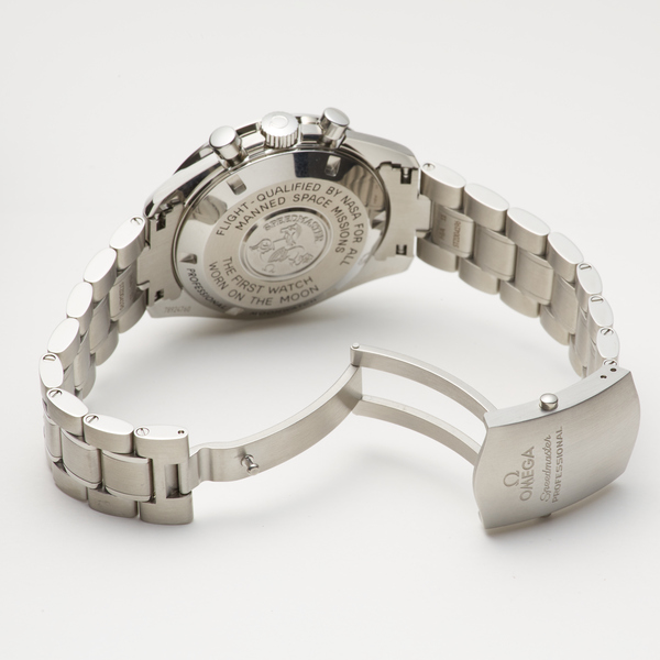 OMEGA　スピードマスタームーンウォッチプロフェッショナル　311.30.42.30.01.005