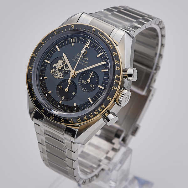 OMEGA　スピードマスタームーンウォッチプロフェッショナル　アポロ11号　50周年記念モデル　310.20.42.50.01.001