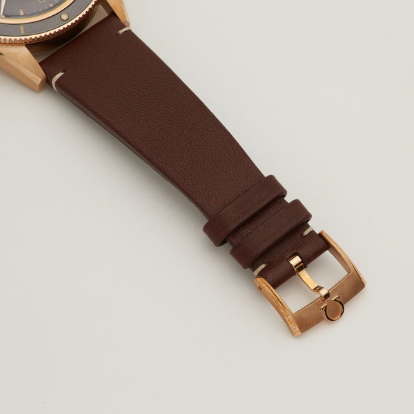 OMEGA　シーマスター300　コーアクシャルマスタークロノメーター　234.92.41.21.10.001
