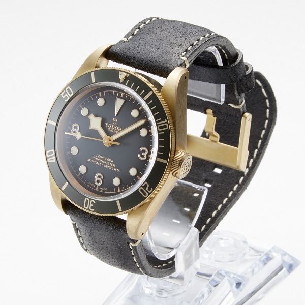 TUDOR　BLACKBAY　ブロンズ　79250BA