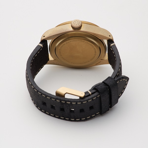 TUDOR　BLACKBAY　ブロンズ　79250BA