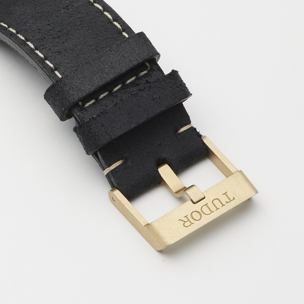 TUDOR　BLACKBAY　ブロンズ　79250BA