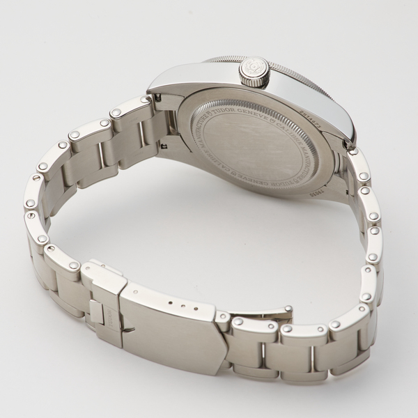 TUDOR　BLACK BAY　フィフティエイト　79030N