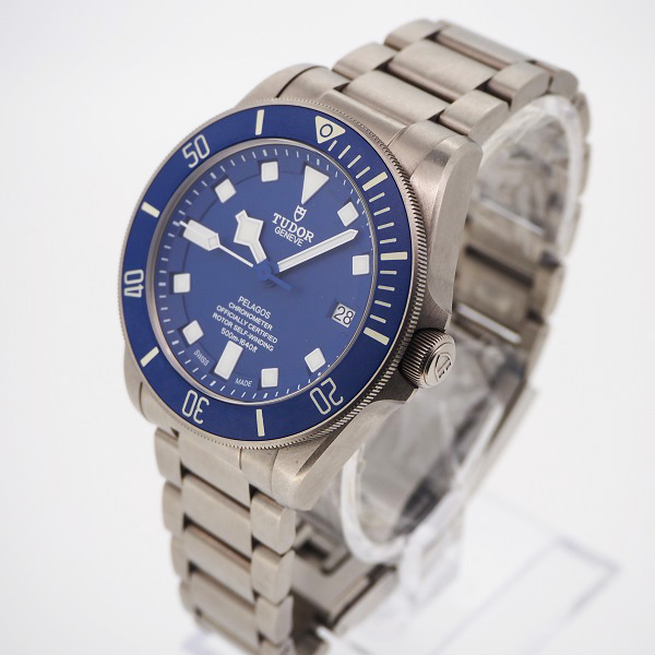 TUDOR　ぺラゴス　ブルー　25600TB