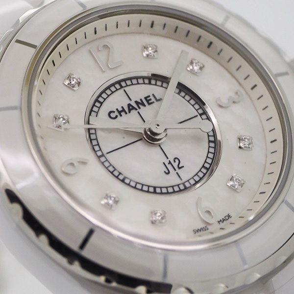 CHANEL  J12　H2570