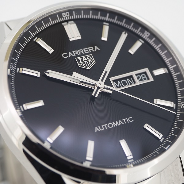 TAG HEUER　カレラ　デイデイト  WBN2010.BA0640