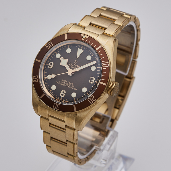TUDOR　BLACK BAY　ブロンズ   79012M