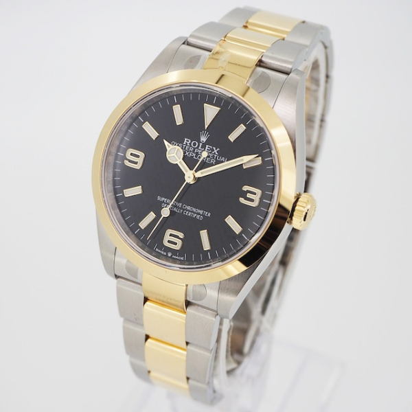 ROLEX　エクスプローラー　ref.124273